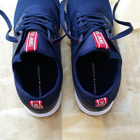 New Tommy Hilfiger Sneakers size 11.5 men - Picture 6 of 8